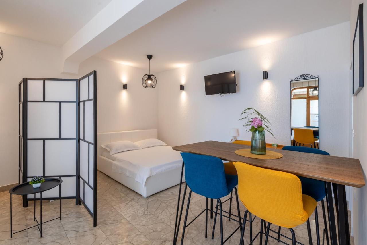 Guest house Family - Vranjes